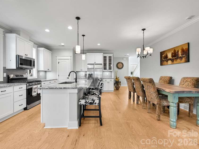 554 Sweet Birch Park Lane, Black Mountain, NC 28711.  MLS# CAR4353122, YatesRealty ID 3957. Perfect Layout for Gatherings