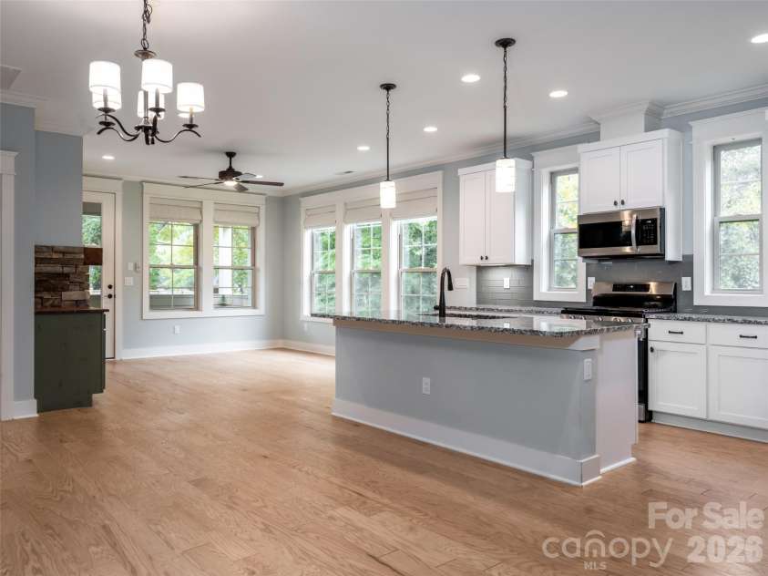 554 Sweet Birch Park Lane, Black Mountain, NC 28711.  MLS# CAR4420070, YatesRealty ID 3957. 