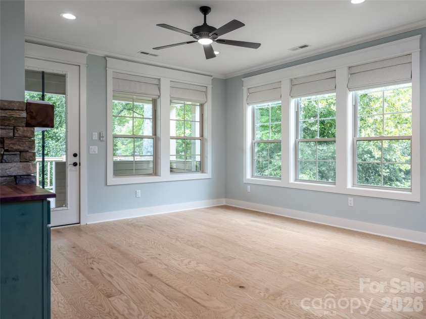 554 Sweet Birch Park Lane, Black Mountain, NC 28711.  MLS# CAR4420070, YatesRealty ID 3957. 