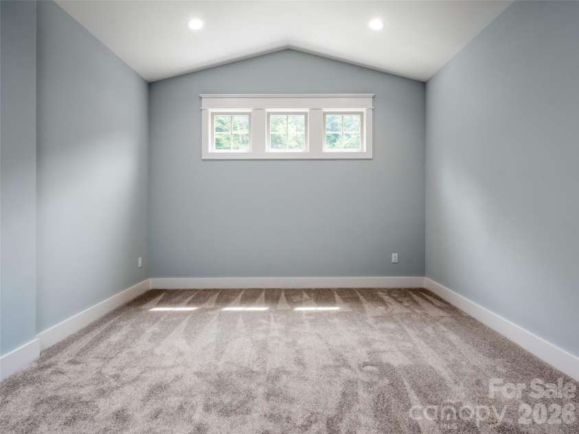 554 Sweet Birch Park Lane, Black Mountain, NC 28711.  MLS# CAR4420070, YatesRealty ID 3957. 