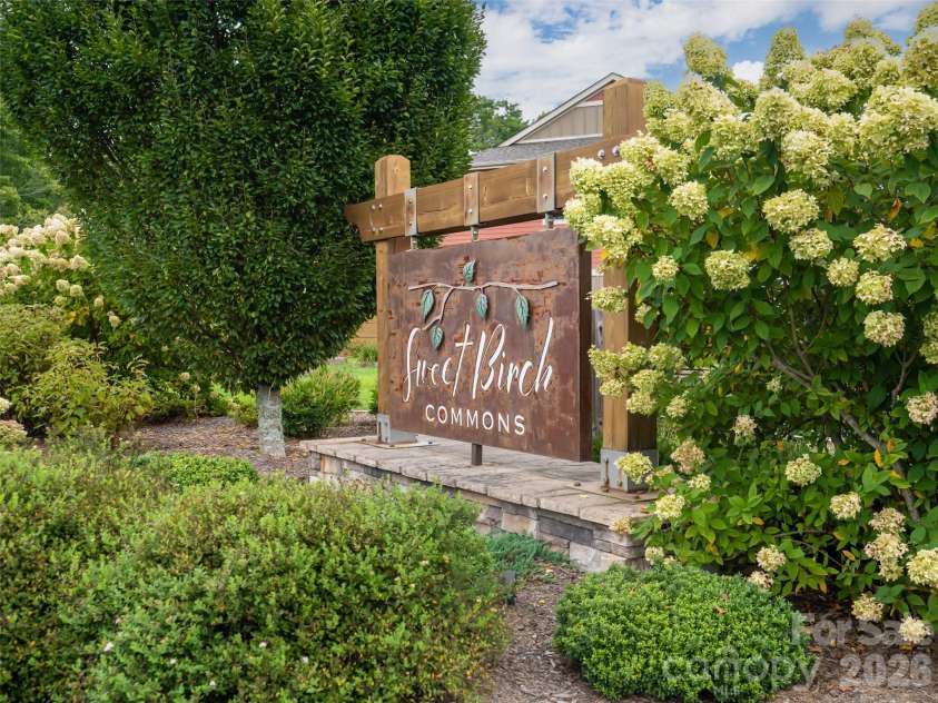 554 Sweet Birch Park Lane, Black Mountain, NC 28711.  MLS# CAR4420070, YatesRealty ID 3957. 