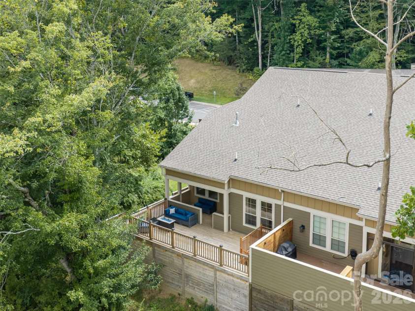 554 Sweet Birch Park Lane, Black Mountain, NC 28711.  MLS# CAR4420070, YatesRealty ID 3957. 