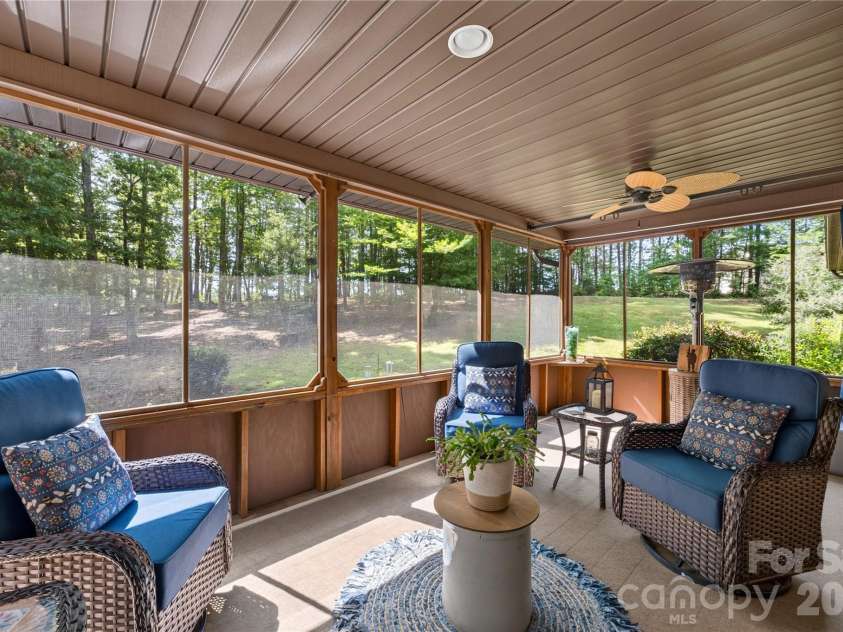 1044 Belvidere Lane, Morganton, NC 28655.  MLS# CAR4407125, YatesRealty ID 39574. 