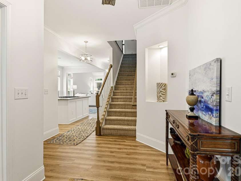 8335 Viewpoint Lane, Cornelius, NC 28031.  MLS# CAR4393195, YatesRealty ID 39575. 