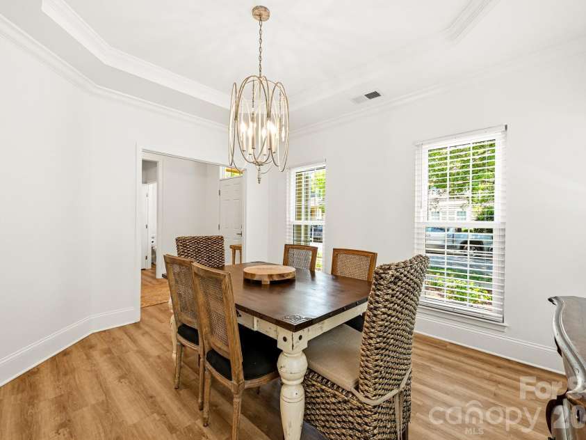 8335 Viewpoint Lane, Cornelius, NC 28031.  MLS# CAR4393195, YatesRealty ID 39575. 