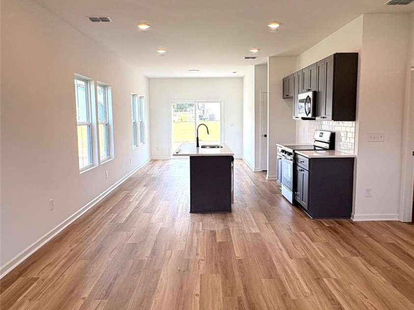 3190 Lavender Lane, Kannapolis, NC 28083.  MLS# CAR4407026, YatesRealty ID 39579. 