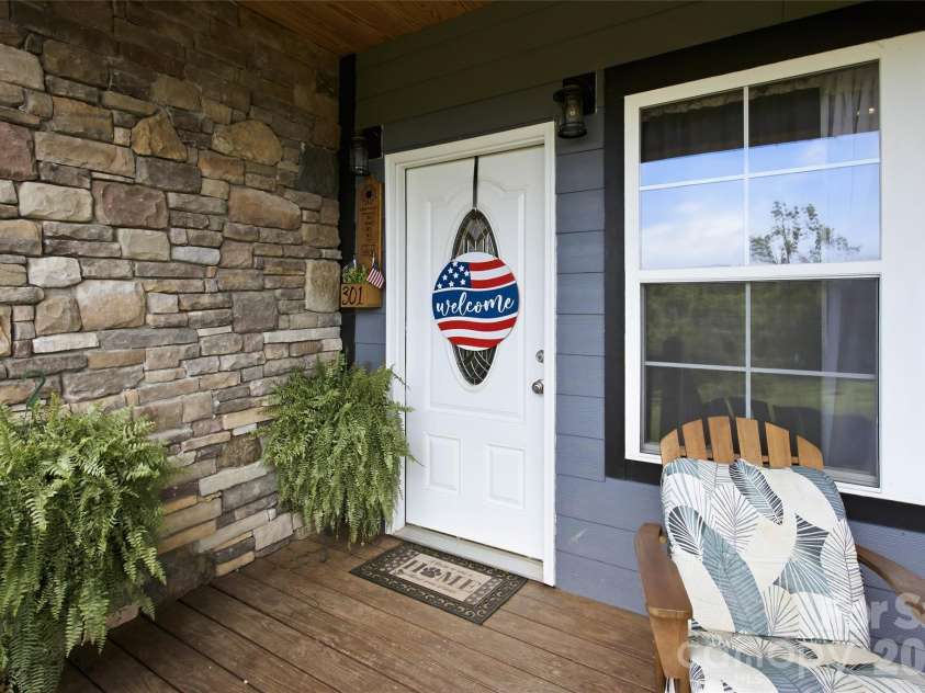 301 McGinnis Drive, Old Fort, NC 28762.  MLS# CAR4396628, YatesRealty ID 3958. 