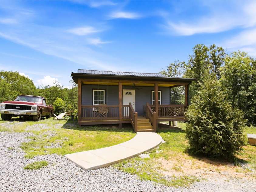 301 McGinnis Drive, Old Fort, NC 28762.  MLS# CAR4396628, YatesRealty ID 3958. 