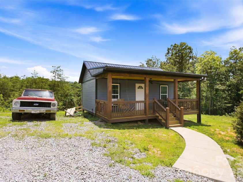 301 McGinnis Drive, Old Fort, NC 28762.  MLS# CAR4396628, YatesRealty ID 3958. 