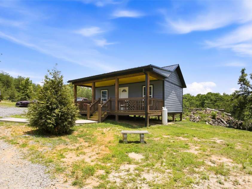 301 McGinnis Drive, Old Fort, NC 28762.  MLS# CAR4396628, YatesRealty ID 3958. 