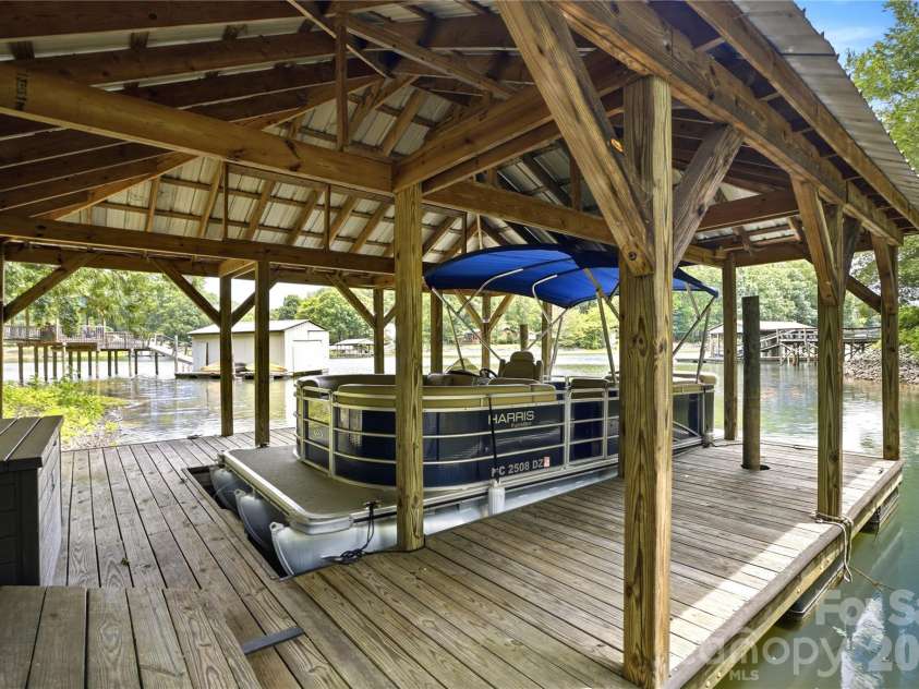 291 Patternote Road, Mooresville, NC 28117.  MLS# CAR4405697, YatesRealty ID 39580. 