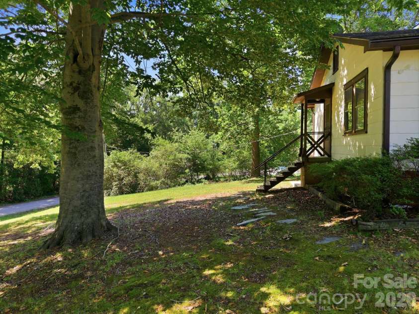 301 Meadow Street, Spencer, NC 28159.  MLS# CAR4407172, YatesRealty ID 39581. 