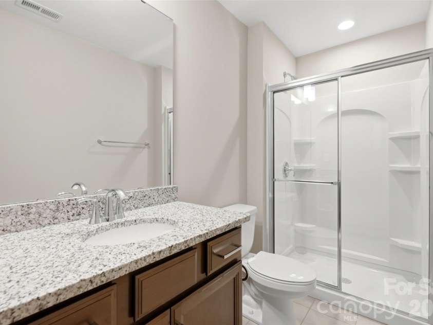 604 Tudor Park Way, Charlotte, NC 28211.  MLS# CAR4395139, YatesRealty ID 39584. 