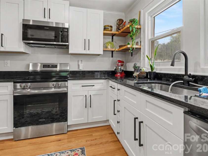 166 Wilson Street, Concord, NC 28025.  MLS# CAR4406783, YatesRealty ID 39586. 
