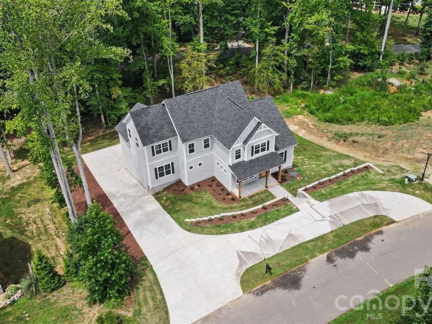 4021 Harmattan Drive, Denver, NC 28037.  MLS# CAR4406004, YatesRealty ID 39589. 