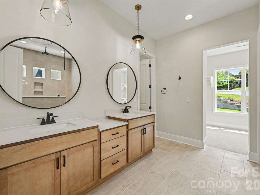 4021 Harmattan Drive, Denver, NC 28037.  MLS# CAR4406004, YatesRealty ID 39589. Primary Bathroom Double Sinks