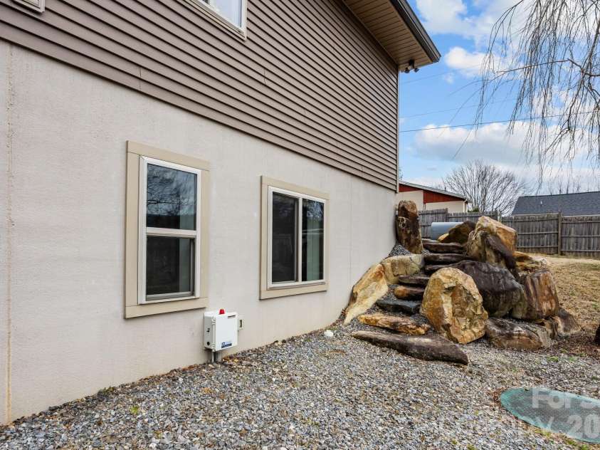 19 Dunsmore Avenue, Black Mountain, NC 28711.  MLS# CAR4337265, YatesRealty ID 3959. Lower side