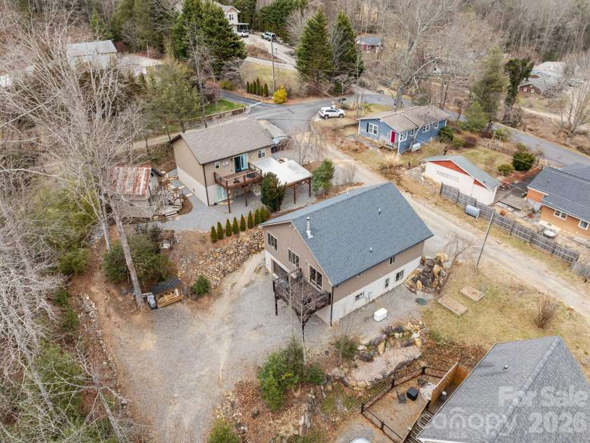 19 Dunsmore Avenue, Black Mountain, NC 28711.  MLS# CAR4337265, YatesRealty ID 3959. Views from above.