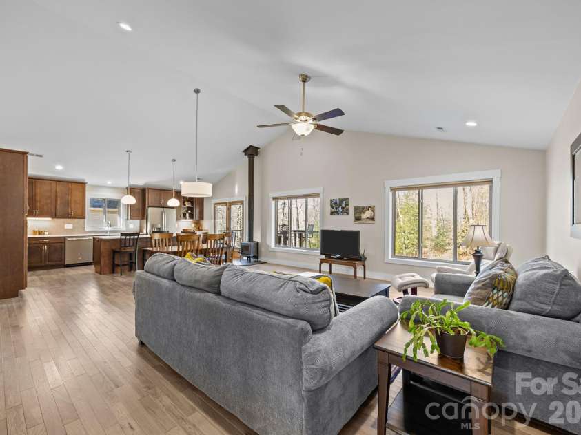 19 Dunsmore Avenue, Black Mountain, NC 28711.  MLS# CAR4337265, YatesRealty ID 3959. Wide open spaces for living, dining and kitchen.