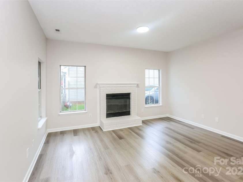 1933 Stonewyck Avenue, Kannapolis, NC 28081.  MLS# CAR4302327, YatesRealty ID 3959. 