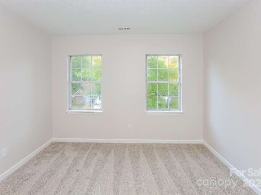 1933 Stonewyck Avenue, Kannapolis, NC 28081.  MLS# CAR4302327, YatesRealty ID 3959. 