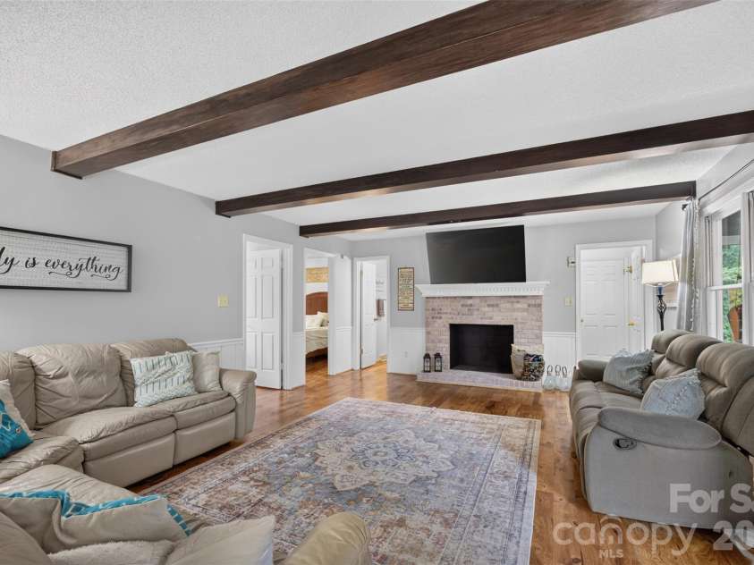 140 Raintree Road, Advance, NC 27006.  MLS# CAR4404161, YatesRealty ID 39593. 