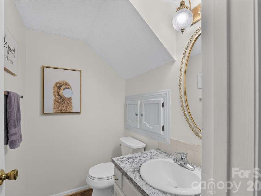 140 Raintree Road, Advance, NC 27006.  MLS# CAR4404161, YatesRealty ID 39593. 