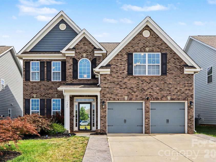 124 Championship Drive, Mooresville, NC 28115.  MLS# CAR4401802, YatesRealty ID 39595. 
