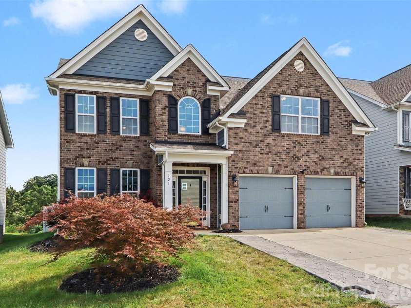 124 Championship Drive, Mooresville, NC 28115.  MLS# CAR4401802, YatesRealty ID 39595. 