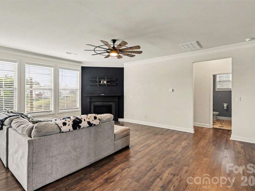 124 Championship Drive, Mooresville, NC 28115.  MLS# CAR4401802, YatesRealty ID 39595. 