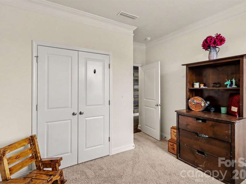 124 Championship Drive, Mooresville, NC 28115.  MLS# CAR4401802, YatesRealty ID 39595. 
