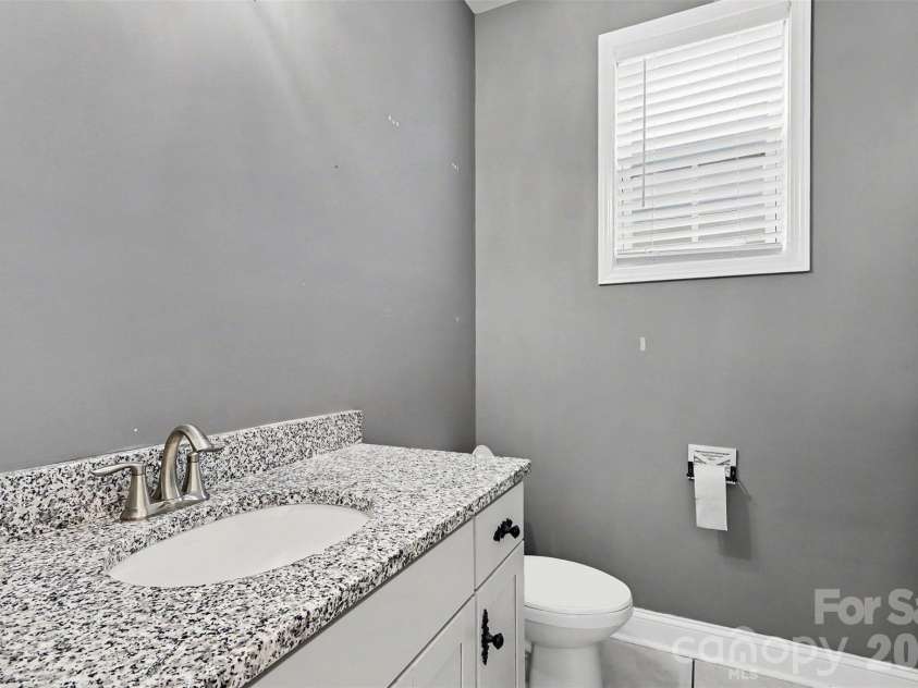 124 Championship Drive, Mooresville, NC 28115.  MLS# CAR4401802, YatesRealty ID 39595. 