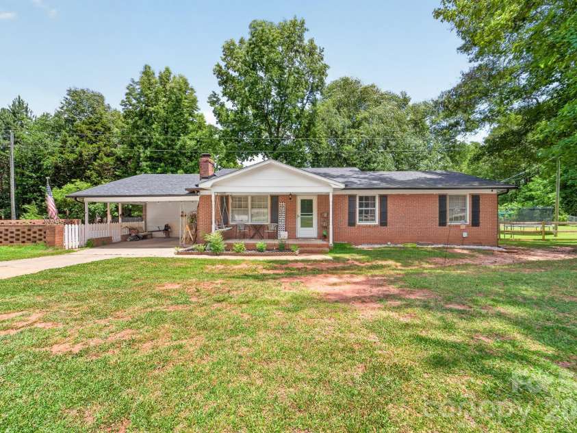 2446 Wood Road, York, SC 29745.  MLS# CAR4395784, YatesRealty ID 39598. 