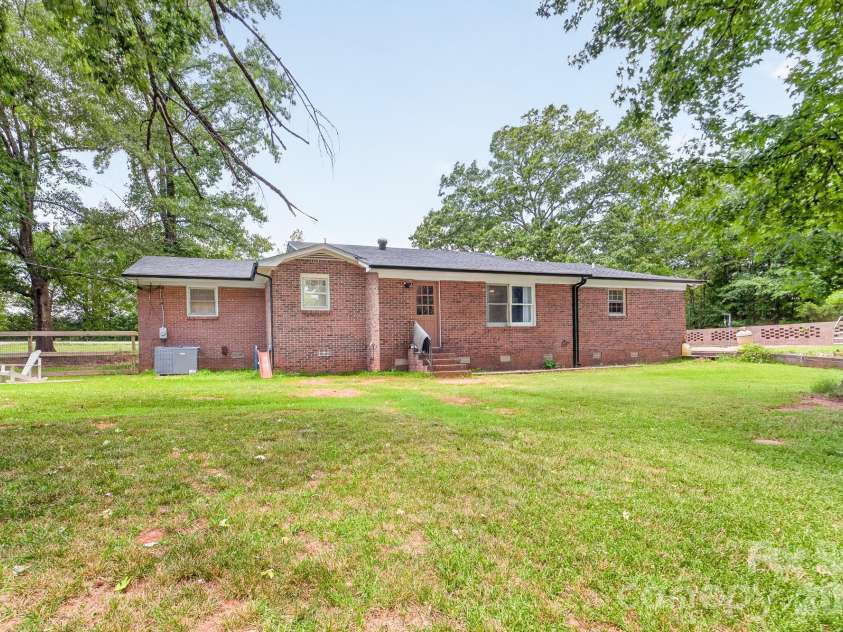 2446 Wood Road, York, SC 29745.  MLS# CAR4395784, YatesRealty ID 39598. 