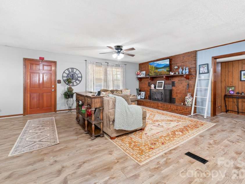 2446 Wood Road, York, SC 29745.  MLS# CAR4395784, YatesRealty ID 39598. 
