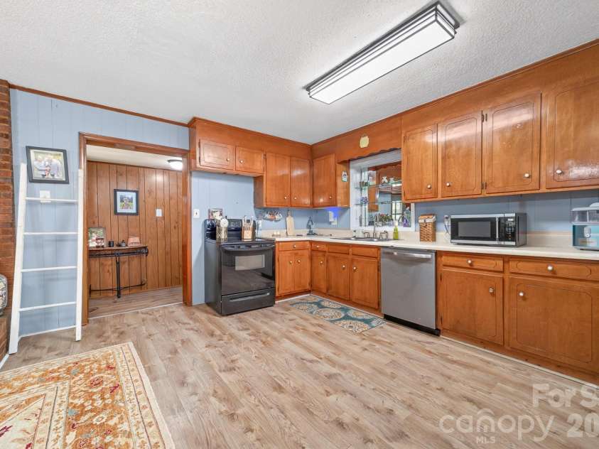 2446 Wood Road, York, SC 29745.  MLS# CAR4395784, YatesRealty ID 39598. 
