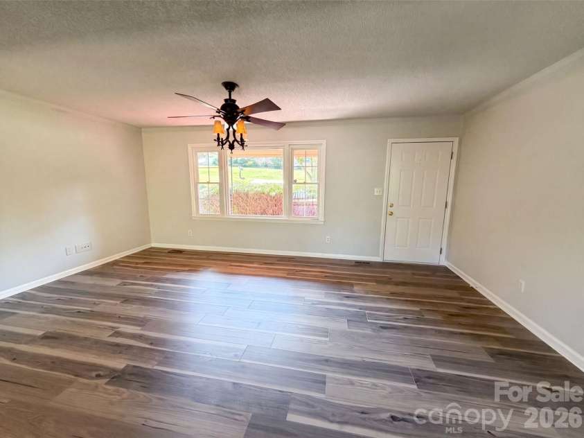 4305 Dawnwood Drive, Gastonia, NC 28056.  MLS# CAR4406530, YatesRealty ID 39599. 