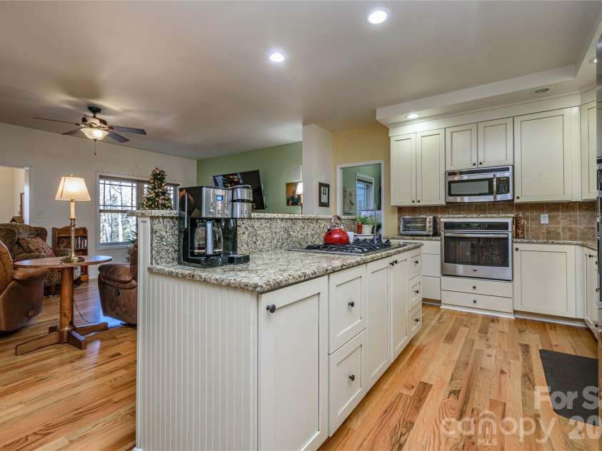 281 Ewbank Road, Etowah, NC 28729.  MLS# CAR4342497, YatesRealty ID 3960. 