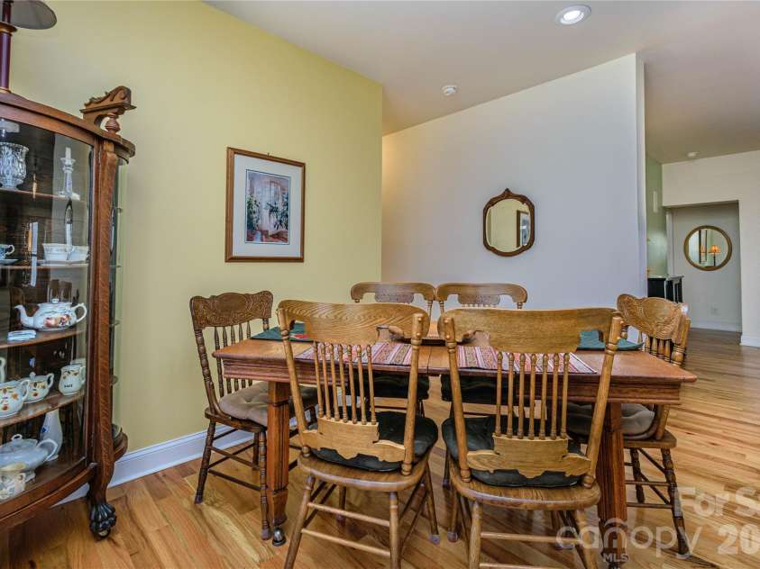 281 Ewbank Road, Etowah, NC 28729.  MLS# CAR4342497, YatesRealty ID 3960. 