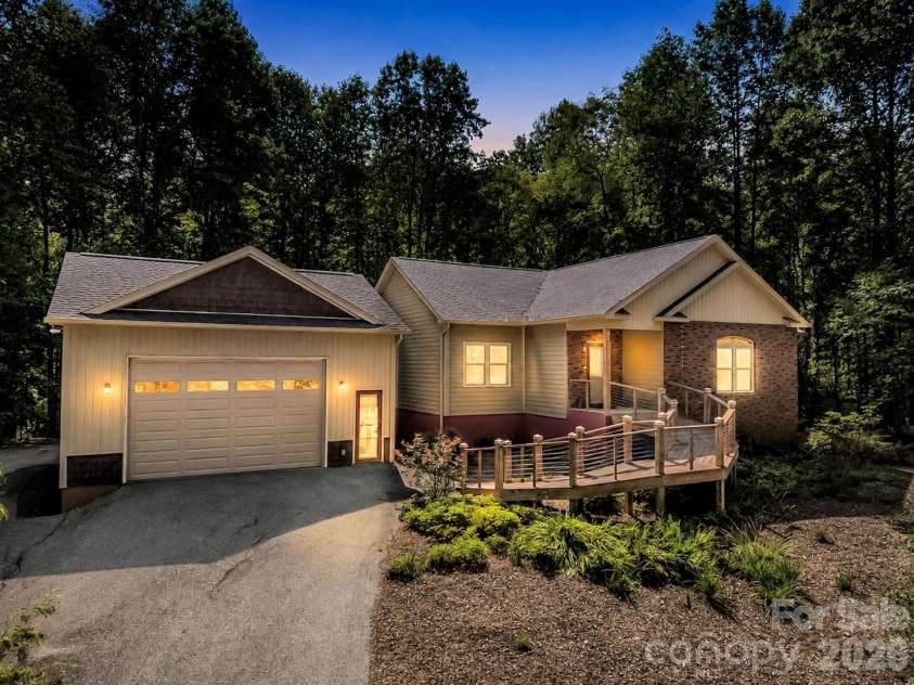 281 Ewbank Road, Etowah, NC 28729.  MLS# CAR4342497, YatesRealty ID 3960. 