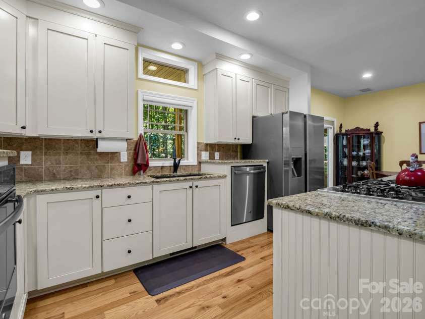 281 Ewbank Road, Etowah, NC 28729.  MLS# CAR4342497, YatesRealty ID 3960. 