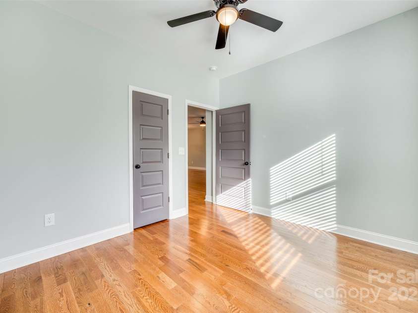 7 Private Street, York, SC 29745.  MLS# CAR4235161, YatesRealty ID 3960. 