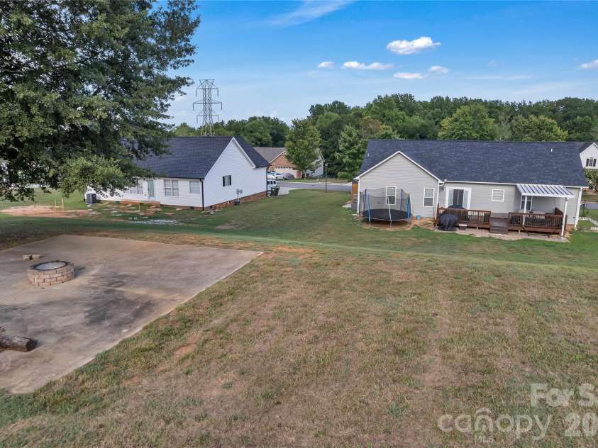 119 Brookview Drive, Shelby, NC 28152.  MLS# CAR4407213, YatesRealty ID 39600. 