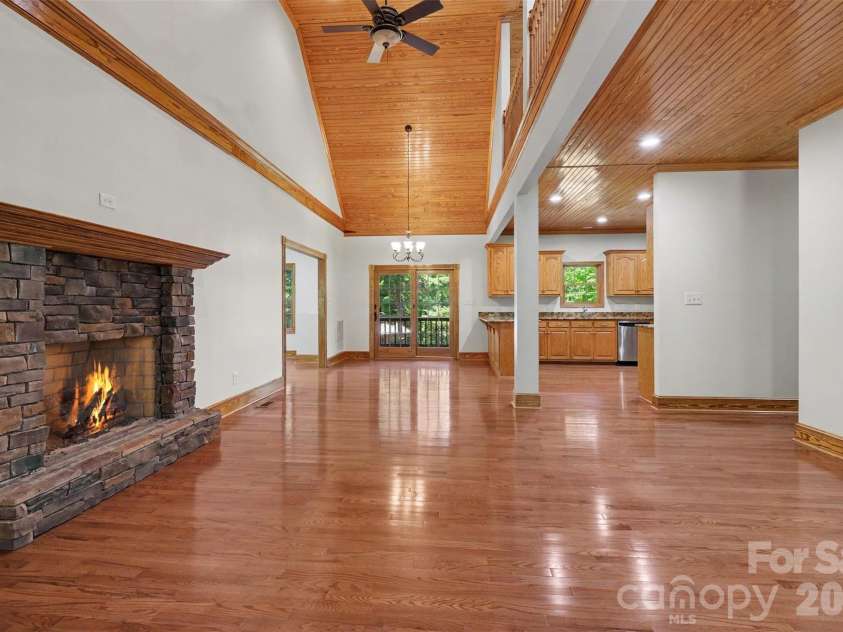 121 Mossy Rock Trail, Iron Station, NC 28080.  MLS# CAR4399129, YatesRealty ID 39601. Great Room