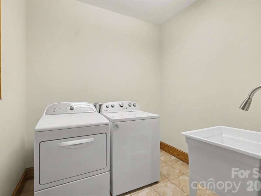 121 Mossy Rock Trail, Iron Station, NC 28080.  MLS# CAR4399129, YatesRealty ID 39601. Laundry Room