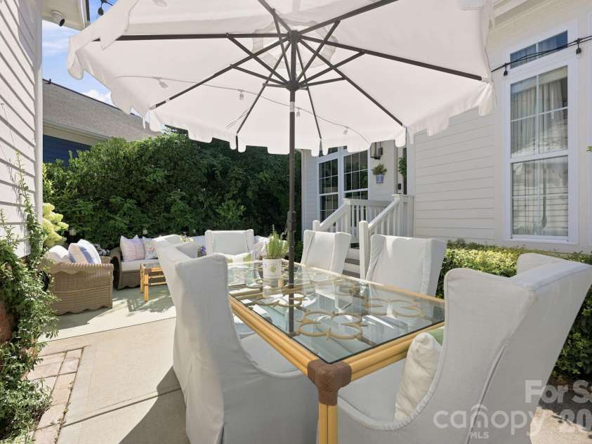 146 Lavender Bloom Loop, Mooresville, NC 28115.  MLS# CAR4406885, YatesRealty ID 39602. Courtyard