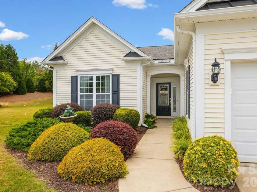 2027 Maned Goose Court, Fort Mill, SC 29707.  MLS# CAR4400613, YatesRealty ID 39604. 