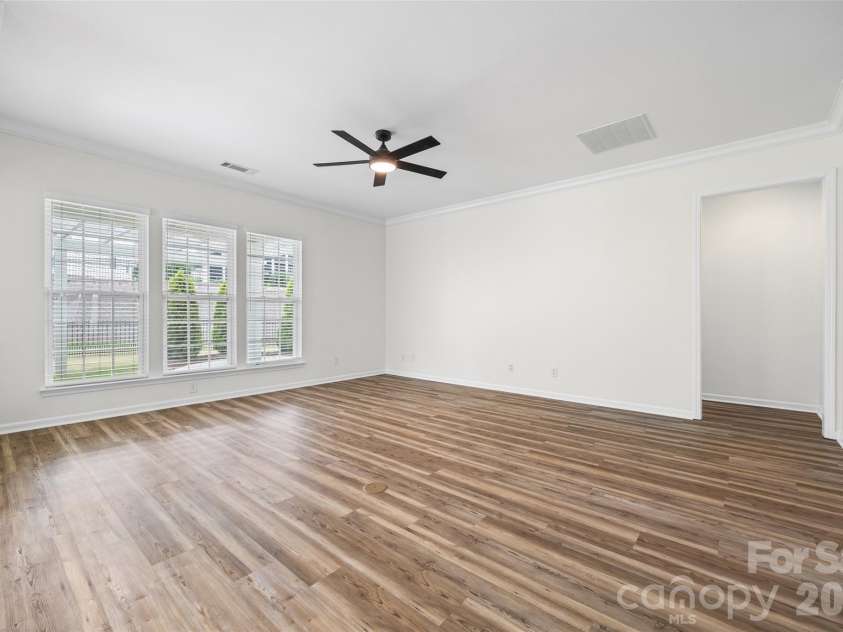 2027 Maned Goose Court, Fort Mill, SC 29707.  MLS# CAR4400613, YatesRealty ID 39604. 