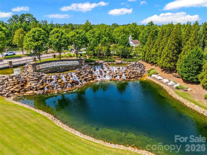 2027 Maned Goose Court, Fort Mill, SC 29707.  MLS# CAR4400613, YatesRealty ID 39604. 