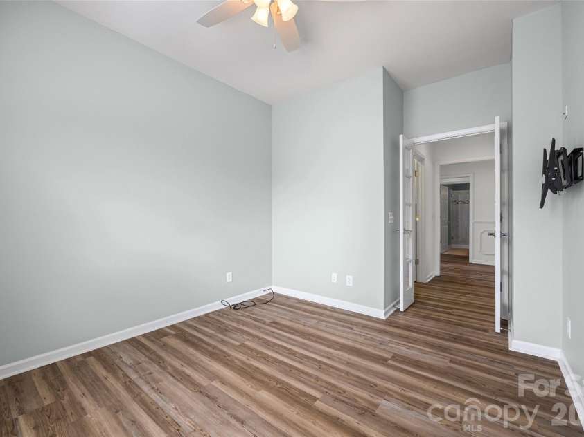 2027 Maned Goose Court, Fort Mill, SC 29707.  MLS# CAR4400613, YatesRealty ID 39604. Office/Flex Room